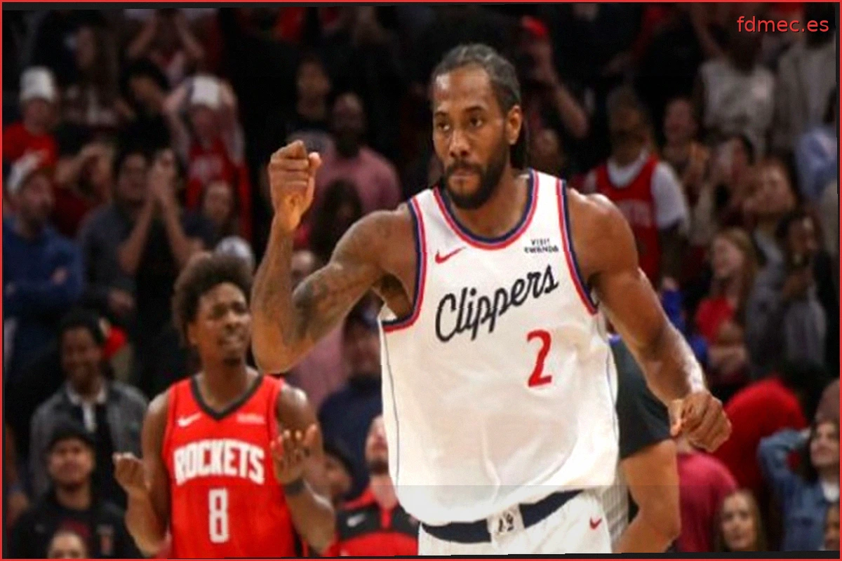 Kawhi Leonard ya se entrena con los Raptors